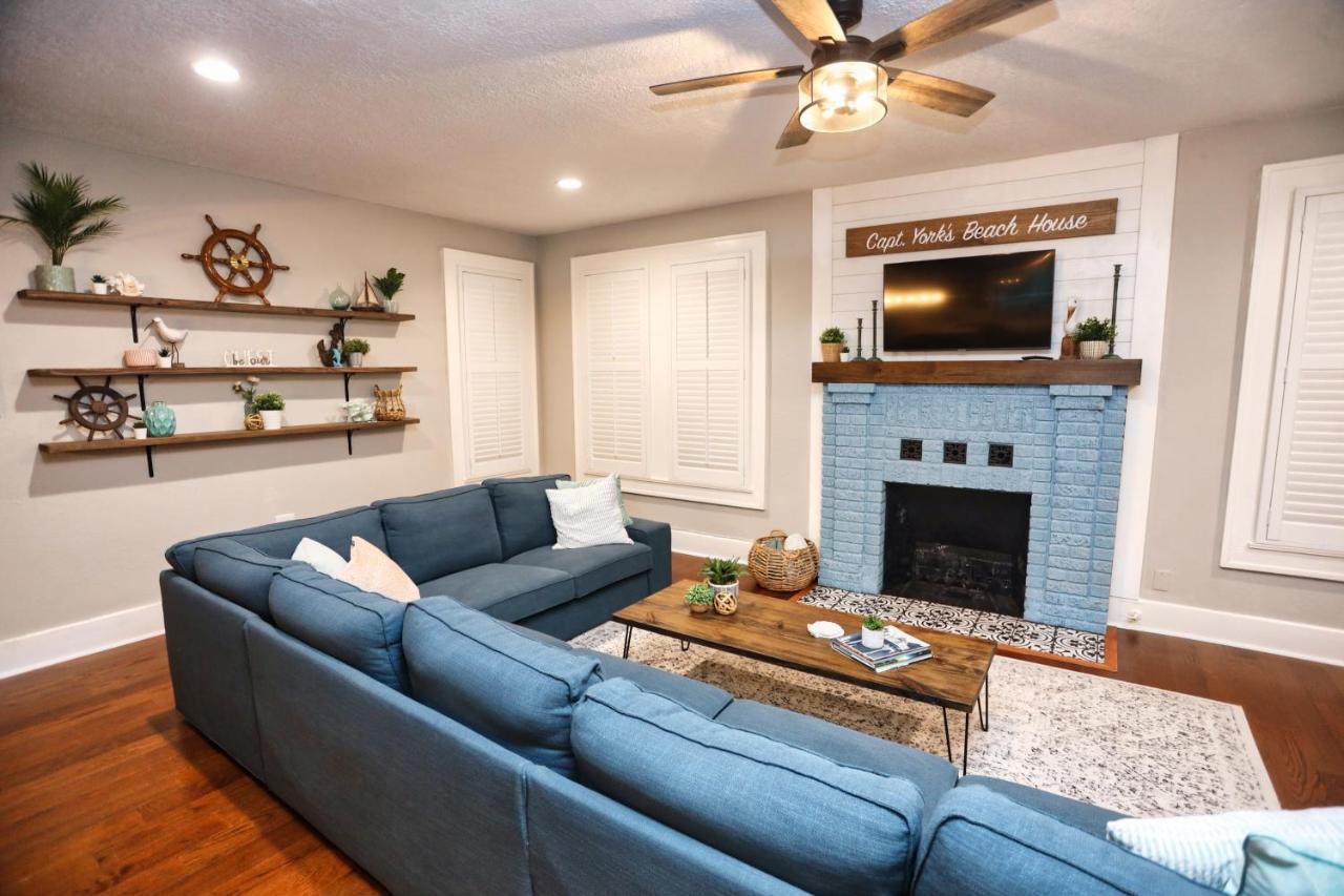 Historic Home Family Friendly Close To Seawall Galveston Exterior photo